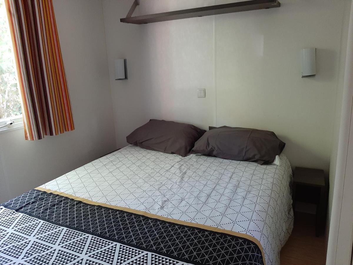 mobile home entierement équipé La Roque-d'Antheron Extérieur photo